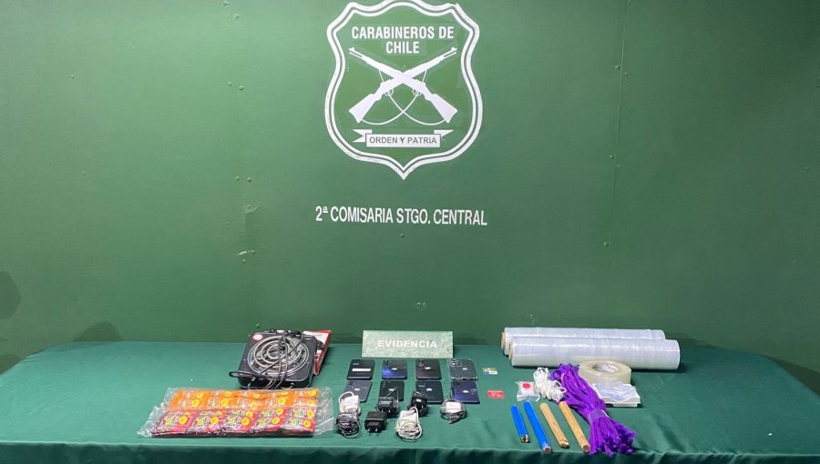 Detienen a dos "peloteros" extranjeros tras ser sorprendidos lanzando objetos a la ex Penitenciaría
