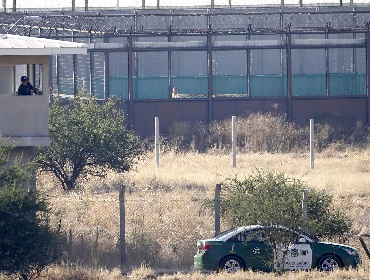 Gendarmería traslada a tres reos comunes desde exPunta Peuco tras solicitudes voluntarias