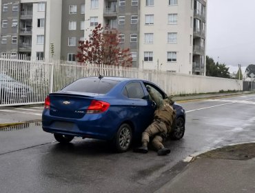 Carabinero fue arrastrado por más de un kilómetro por conductor que intentó evadir fiscalización en Chiguayante