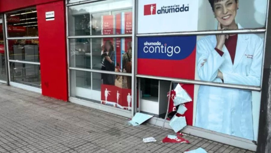 Delincuentes roban dinero en efectivo y especies desde céntrica farmacia de Limache