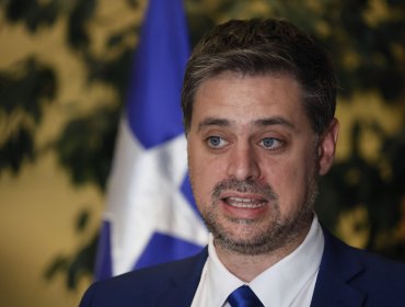Como una "ordinariez de operación política" calificó Manouchehri la designación de Frei como embajador de Chile en Misión Especial