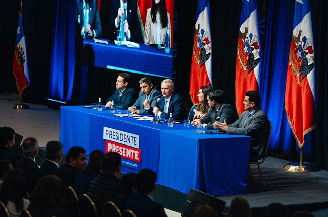 Villa Alemana se viste de gala para recibir a José Antonio Kast en nueva versión de “Presidente Presente”