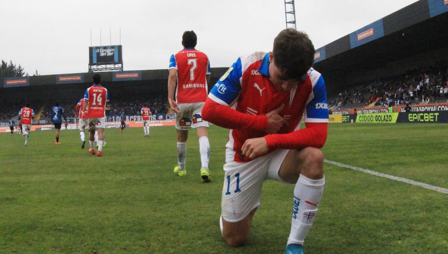 Universidad Católica superó con claridad a Huachipato en el sur y escala en la tabla