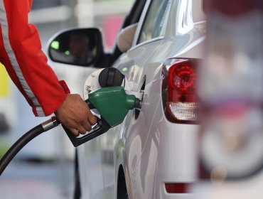 "Sé que golpeó fuerte": Presidente Kast justifica alza de los combustibles y anuncia ayuda a familias vulnerables con hijos