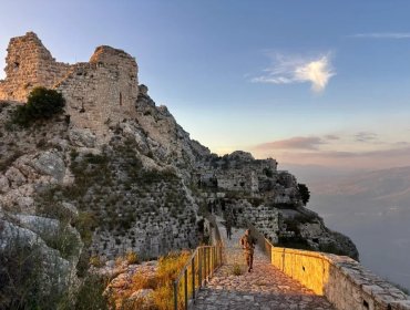 Por qué es tan importante estratégicamente el castillo de 900 años de antigüedad que Israel capturó en Líbano