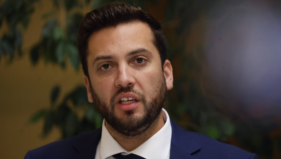 Diputado Soto asumirá la presidencia del PPD con el objetivo de reconstruir la centroizquierda