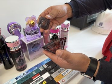 Incautan más de 100 mil perfumes falsificados en contenedor que ingresó por San Antonio