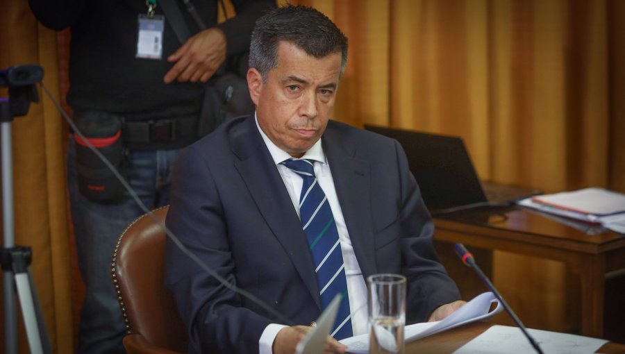 Diputado Celis alerta por multas millonarias que entidades públicas no cobran a empresas: "Aquí podría haber una corruptela"