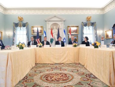 Líbano e Israel negocian nuevamente en Washington mientras continúan los bombardeos y combates