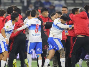 Jugadores de la UC y Colo-Colo conocieron sus castigos por pelea en el clásico disputado en el Claro Arena