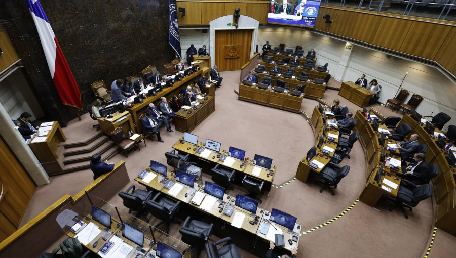 Senado inicia debate de la megarreforma con plazo de 15 días para despacharla