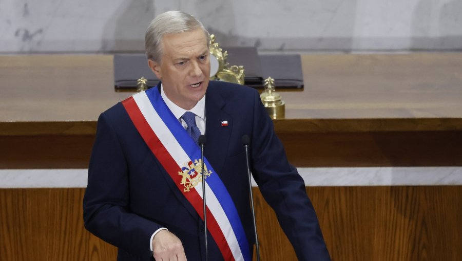 Cadem: Aprobación del Presidente Kast sube a 41% tras la Cuenta Pública, pero su discurso es el peor evaluado desde 2010