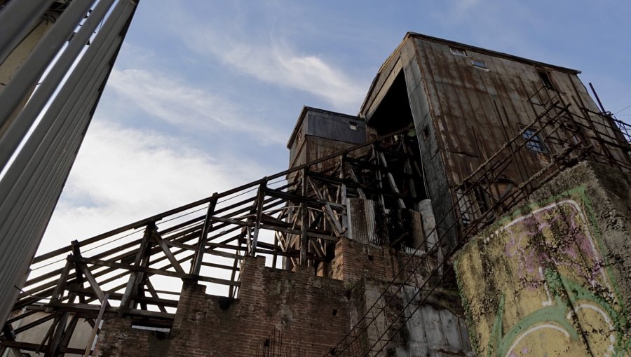 Aprueban proyecto para avanzar en recuperación del histórico ascensor Lecheros de Valparaíso