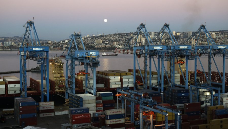 Fiscalía Económica avala concesión conjunta de terminales 1 y 2 del Puerto de Valparaíso, pero alerta por inminente riesgo de congestión