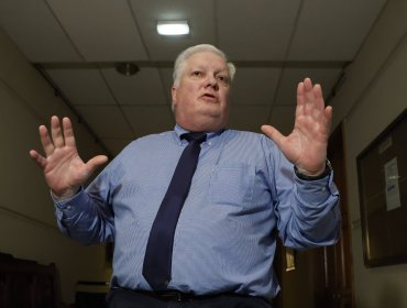 Senador Kusanovic se abre a negociar con el Gobierno por la megarreforma tras reunión con el ministro Alvarado