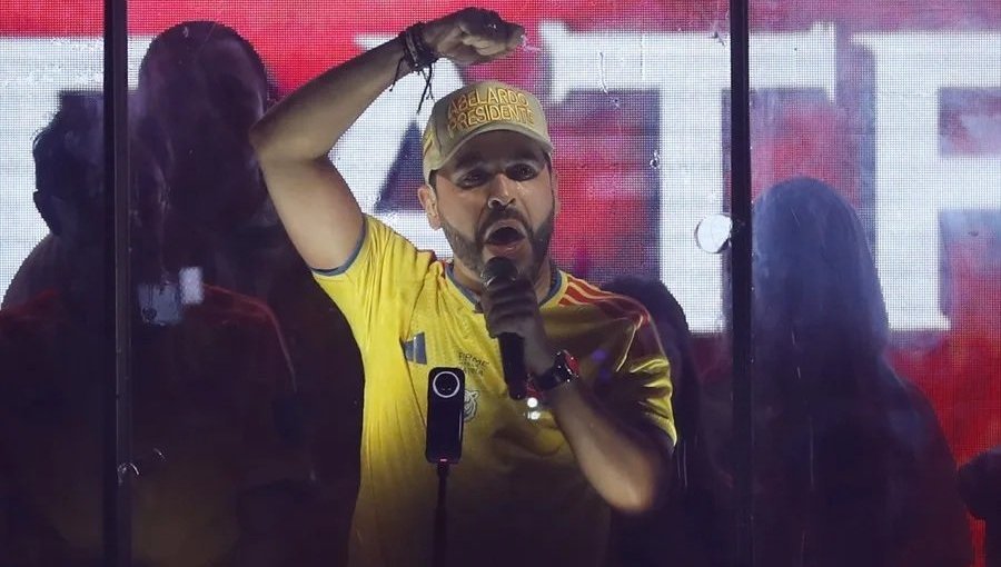 Justicia prohíbe al candidato De la Espriella hacer campaña con la camiseta de la selección de Colombia