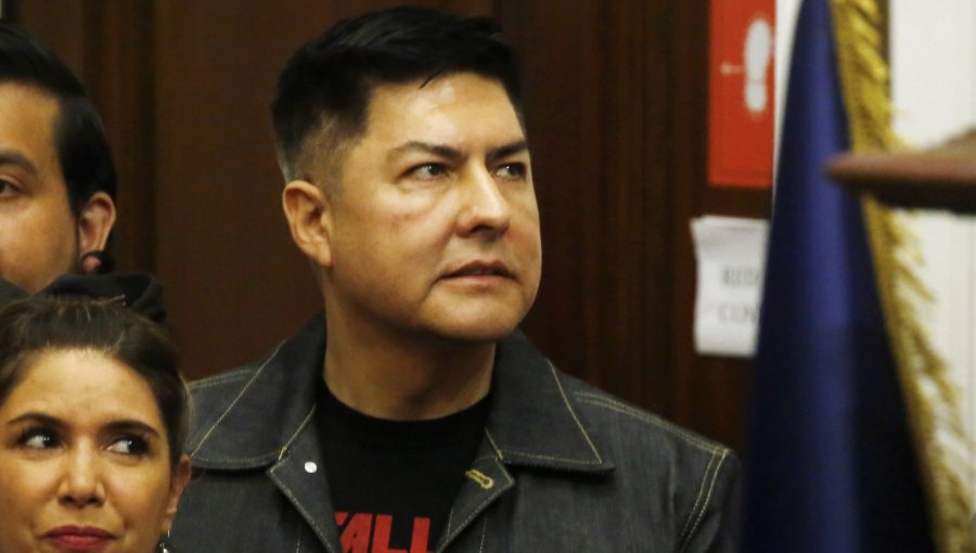 Percy Marín rompe su silencio político: califica de "obsoleto" el fuero parlamentario y lanza duras críticas a los ministros de Corte