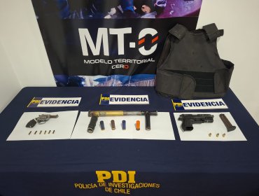 Golpe al crimen en Quillota: PDI detiene a hermanos por tenencia de armas y municiones