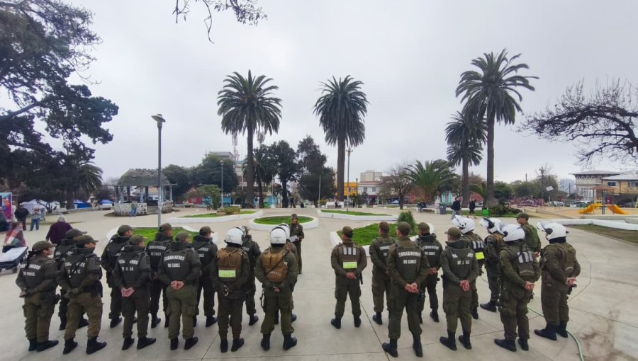 Siete personas detenidas deja masiva intervención de Carabineros en cerros Los Placeres y Rodelillo de Valparaíso