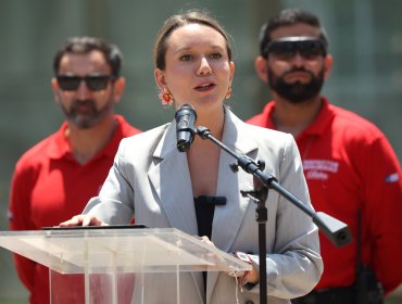 Alcaldesa San Martín arremete contra Quiroz por debate de contribuciones: ''Cae en la misma caricatura que le criticábamos a la izquierda''