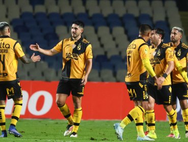 Coquimbo avanza a semis de la Copa de la Liga tras vencer a D. Concepción y elimina a Colo-Colo