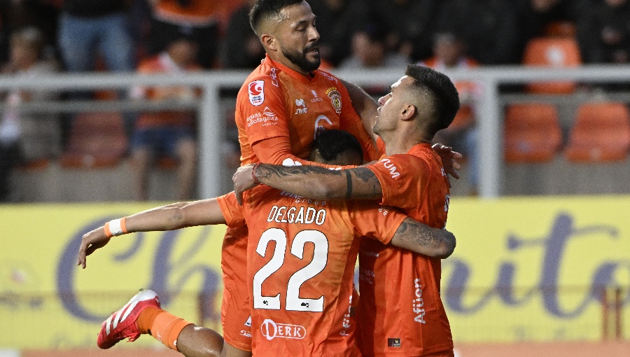 Cobreloa empata ante Puerto Montt y mantiene el liderato del Ascenso