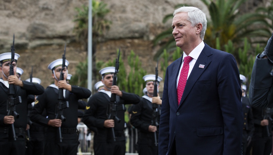 Cadem: Aprobación del Presidente Kast sube a 43% y desaprobación baja a 50%