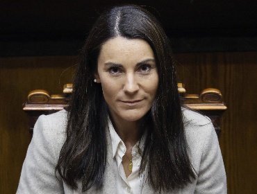 Ministra de Educación defiende embargos a deudores del CAE: "Hubo muchos avisos previos"