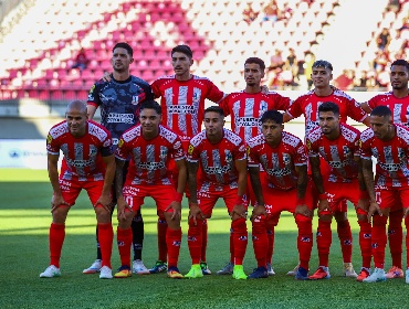 Unión La Calera vence a La Serena y avanza a semifinales de la Copa de la Liga