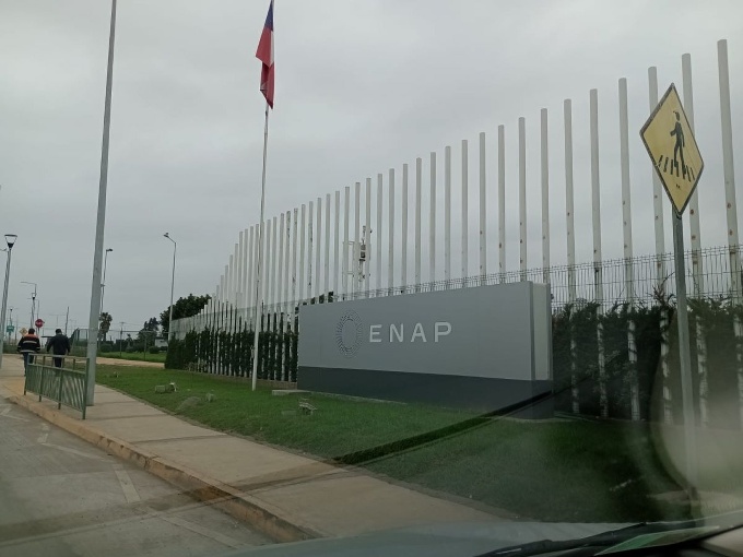 Escándalo en ENAP: desvinculan a ocho trabajadores por presunta manipulación de datos ambientales en Refinería Aconcagua