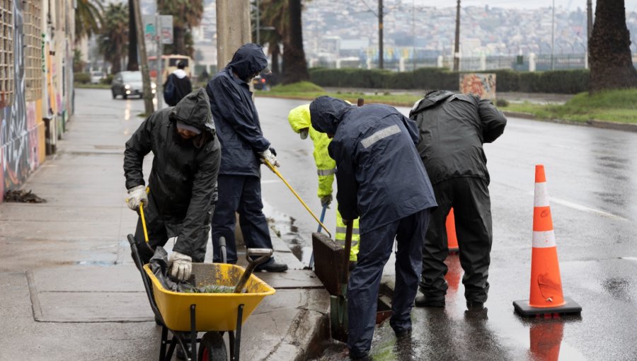 Valparaíso se prepara para las lluvias: refuerzan trabajos preventivos y habilitan líneas de emergencia