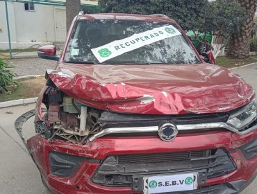 Detienen a dos personas y recuperan vehículo tras violento "turbazo" en Colina: GPS de teléfono robado fue clave para la captura