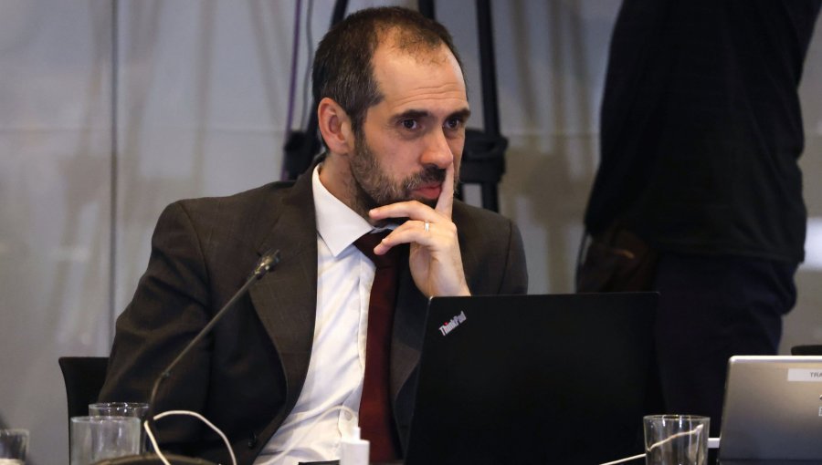 Defensa de Grau arremete contra acusación: "No logra mostrar ninguna infracción constitucional ni legal"