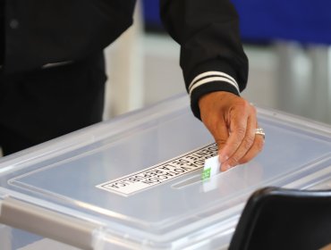 Cámara despacha al Senado el proyecto que elimina el feriado irrenunciable en días de elecciones