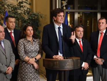 Diputados RN rechazan iniciativa del PC y anuncian proyecto "Ley Nain-Retamal 2.0" para reforzar protección a Carabineros