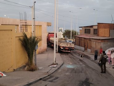 En prisión preventiva quedó conductor ebrio que atropelló a vecino y chocó ocho vehículos en Antofagasta