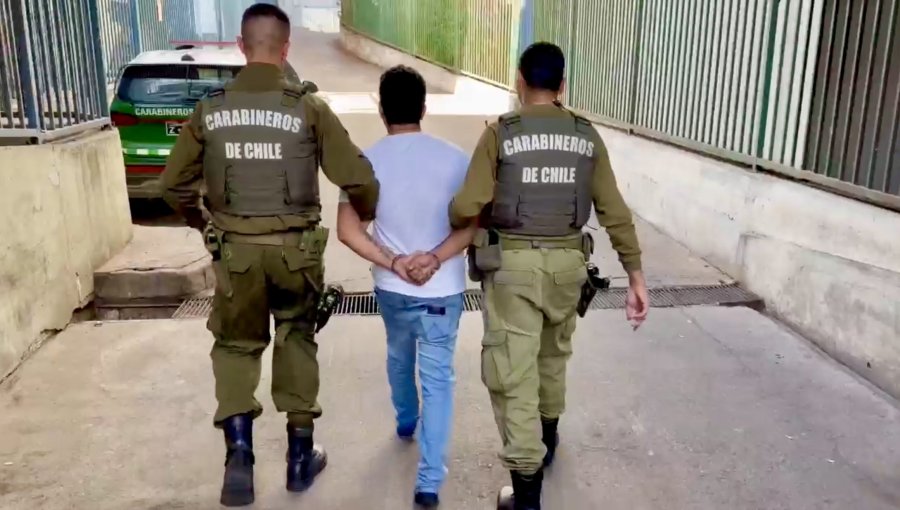 Impactante procedimiento en Valparaíso: detienen a sujeto acusado de intentar matar a su expareja y atropellar a un carabinero