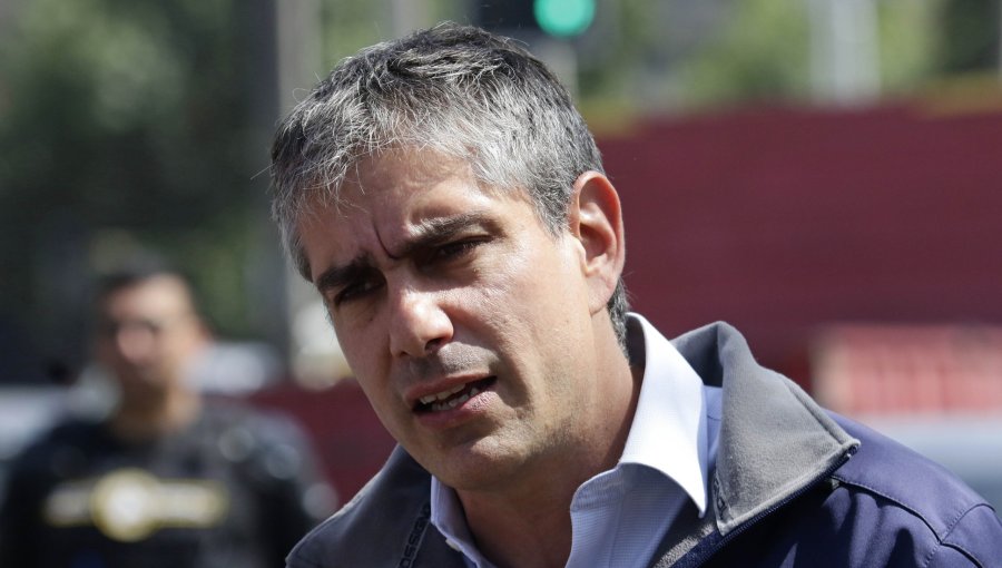 Alcalde de La Reina acusa que "hay mucha desconfianza" hacia los municipios por parte del Gobierno
