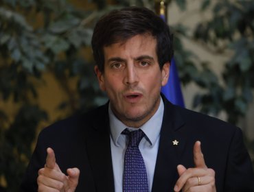 Diputado Schalper arremete contra Gabriel Boric por críticas a cobros del CAE: "Es una desfachatez sin precedentes"