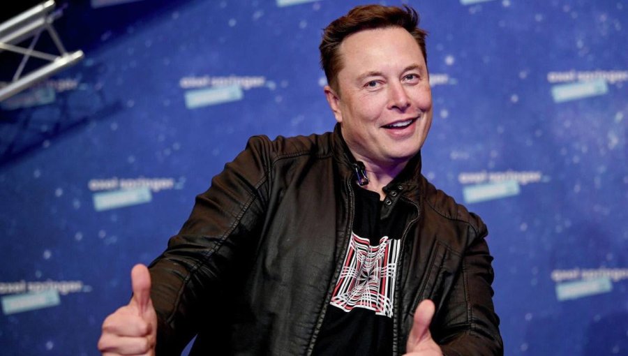 Elon Musk queda a un paso de convertirse en el primer billonario de la historia