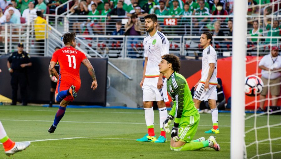 Claudio Bravo revela inédita anécdota tras el histórico 7-0 de Chile sobre México en la Copa América Centenario