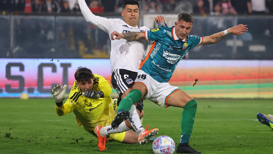 Colo-Colo golea 3-0 a Cobresal y cierra la primera rueda como líder exclusivo