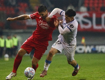 Ñublense logra un agónico empate 2-2 ante Huachipato en Chillán