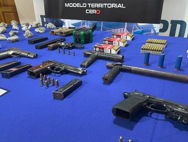 PDI desbarata banda narco en San Bernardo e incauta drogas y armas