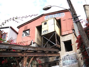 Gobierno Regional compromete nuevas acciones para impulsar recuperación de los tradicionales ascensores de Valparaíso