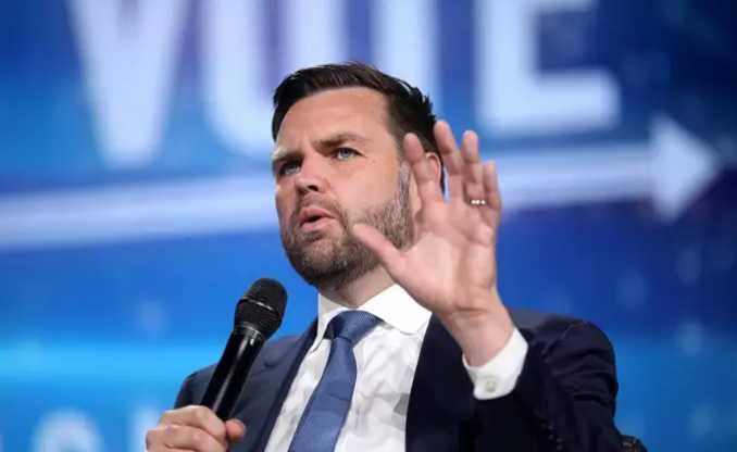 Vicepresidente de Estados Unidos revela que el acuerdo con Irán se firmó "digitalmente" el domingo