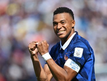 Francia ratifica su chapa de candidato con un triunfo ante Senegal en el inicio del grupo I del Mundial