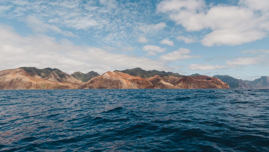 Sismo de magnitud 5,0 se registra frente a Juan Fernández y SHOA descarta riesgo de tsunami en la zona continental chilena