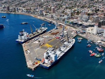 Puerto Valparaíso y TPV firman extensión de concesión del Terminal 2 hasta diciembre de 2029