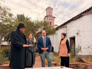 Restauración de histórica iglesia de San Felipe toma impulso y autoridades comprometen acelerar el proyecto